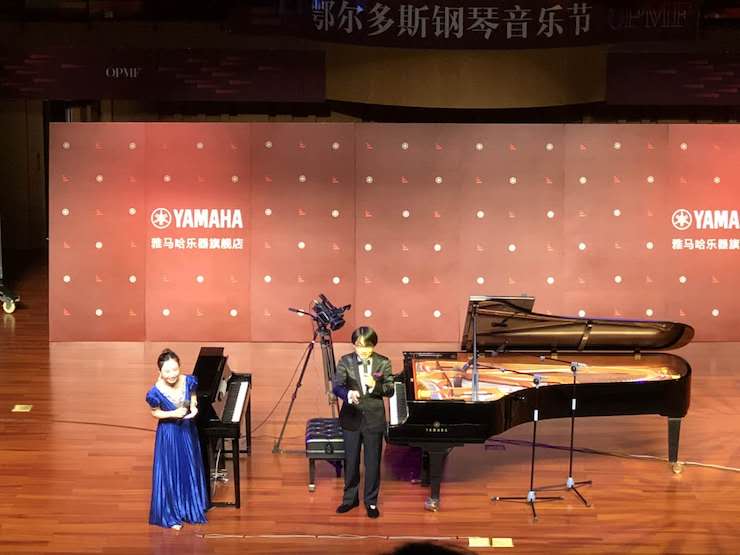 bc贷艺术家宋思衡“80后的时光机”多媒体音乐会内蒙古巡演圆满落幕